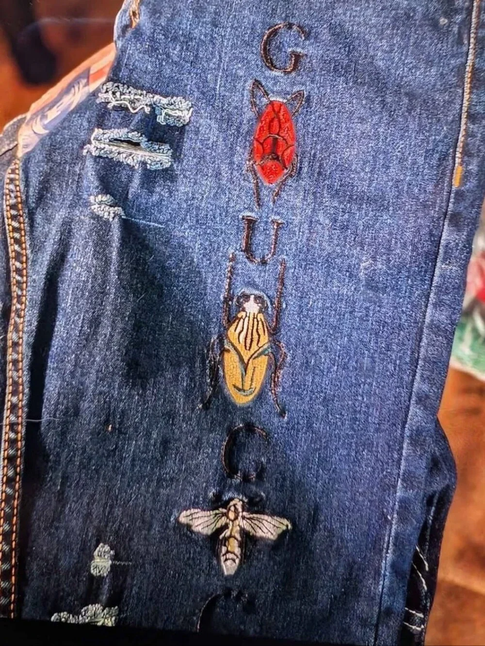 GUCCI Men’s Embroidered Distressed Jeans – Size 36 – Alessandro Michele – NEW